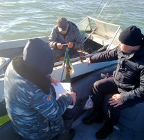 Succesul Operațiunii Antebraconaj pe Lacul Costești Stînca: Inspectorii de Mediu din Rîșcani și Poliția de Frontieră, Împreună împotriva Braconajului Piscicol