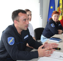 Inspectorii de mediu și administrația publică locală Ialoveni se reunesc pentru a discuta probleme și soluții de mediu într-o masă rotundă dedicată Zilei Mediului