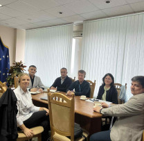Vizită a reprezentanților Agenției Suedeze pentru Produse Chimice (KEMI) la Inspectoratul pentru Protecția Mediului