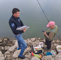 Inspectorii de mediu din Edineț au luat măsuri ferme împotriva încălcării regulilor de pescuit