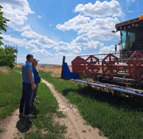 Inspectorii de mediu din Edineț lucrează pentru prevenirea incendierii resturilor vegetale și informarea liderilor agricoli