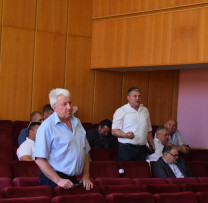 Inspectorii de mediu din Glodeni își propun o gestionare eficientă a deșeurilor și protejarea fondului forestier