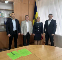 Ceremonie solemnă la Inspectoratul pentru Protecția Mediului: doi funcționari publici debutanți au depus jurământul de credință