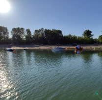 Raziile Comune pe Lacul de Acumulare Costești Stînca: Inspectorii de Mediu și Agenția Navală În Acțiune