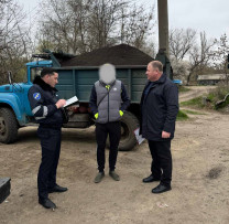 Razii ale inspectorilor de mediu în Chișinău: sancțiuni pentru vânzarea ilegală de sol fertile